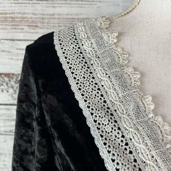 Passion Concept Blouse Tunic sz Small Black Velveteen Lace Beads Gothic Wedding - Picture 4 of 14